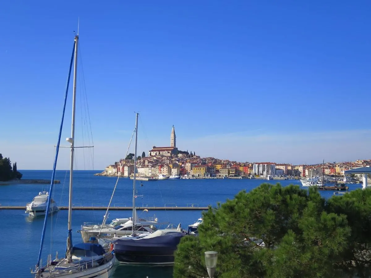 Apartment Pineta - Roj104 By Interhome Rovinj